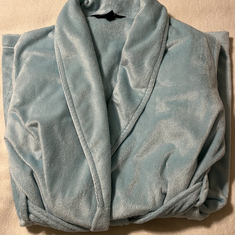 Nicole Miller Midi Bathrobe